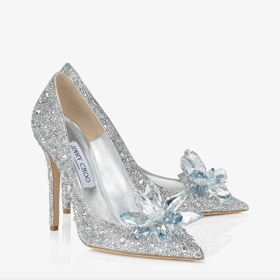 Lodičky „Ari“ s krystaly, 83 000 Kč, Jimmy Choo
Lodičky „Ari“ s krystaly, 83 000 Kč, Jimmy Choo