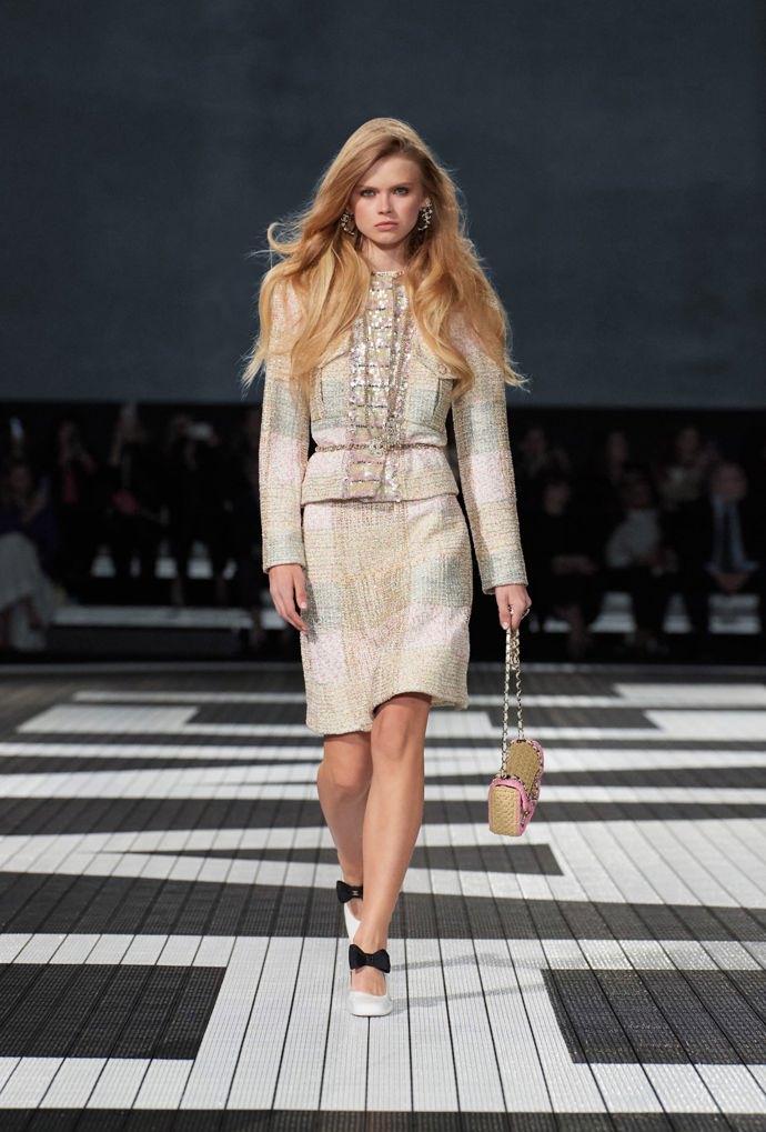 CHANEL