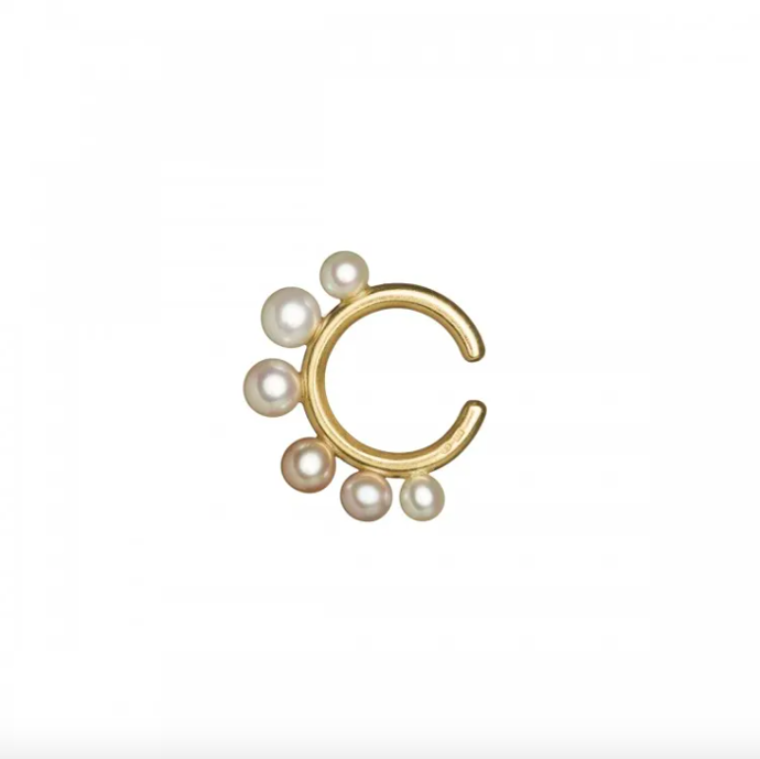  

Ear cuff z kolekce Triffid s bílými perlami, 3700 Kč, Dana Bezděková Jewellery
