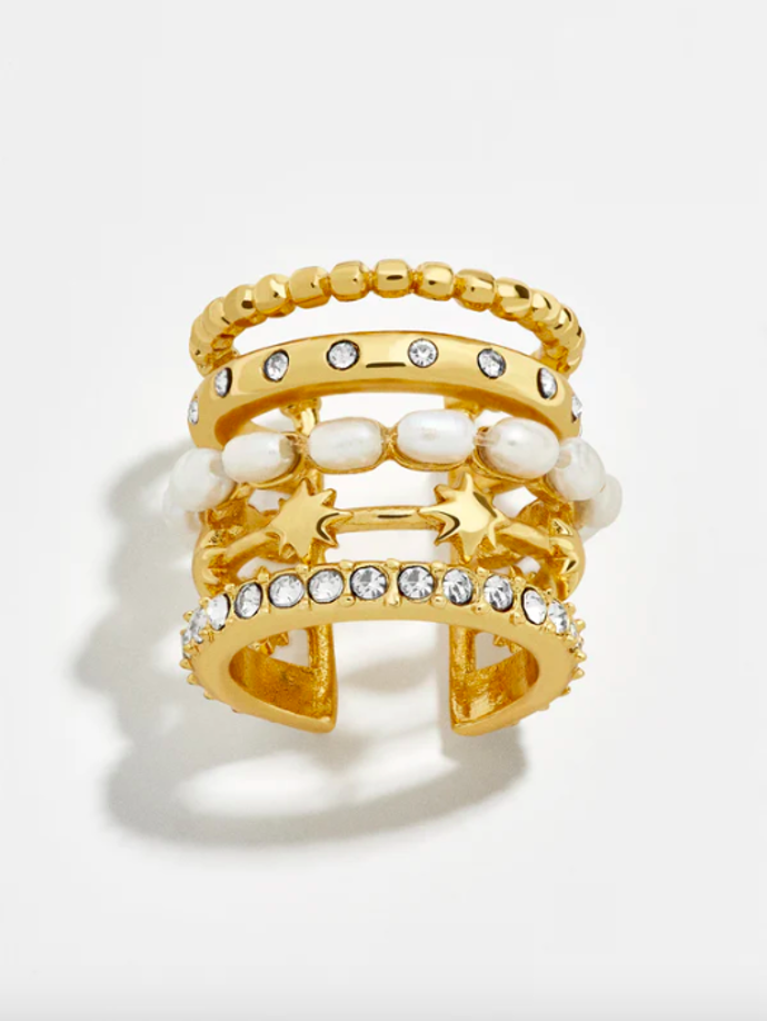 

Duomo Ear Cuff, 990 Kč, BaubleBar
