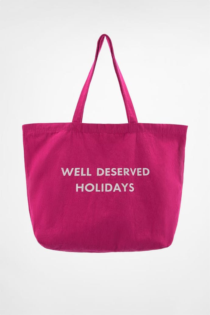  

Plážová taška shopper s nápisem, 299 Kč, Zara

