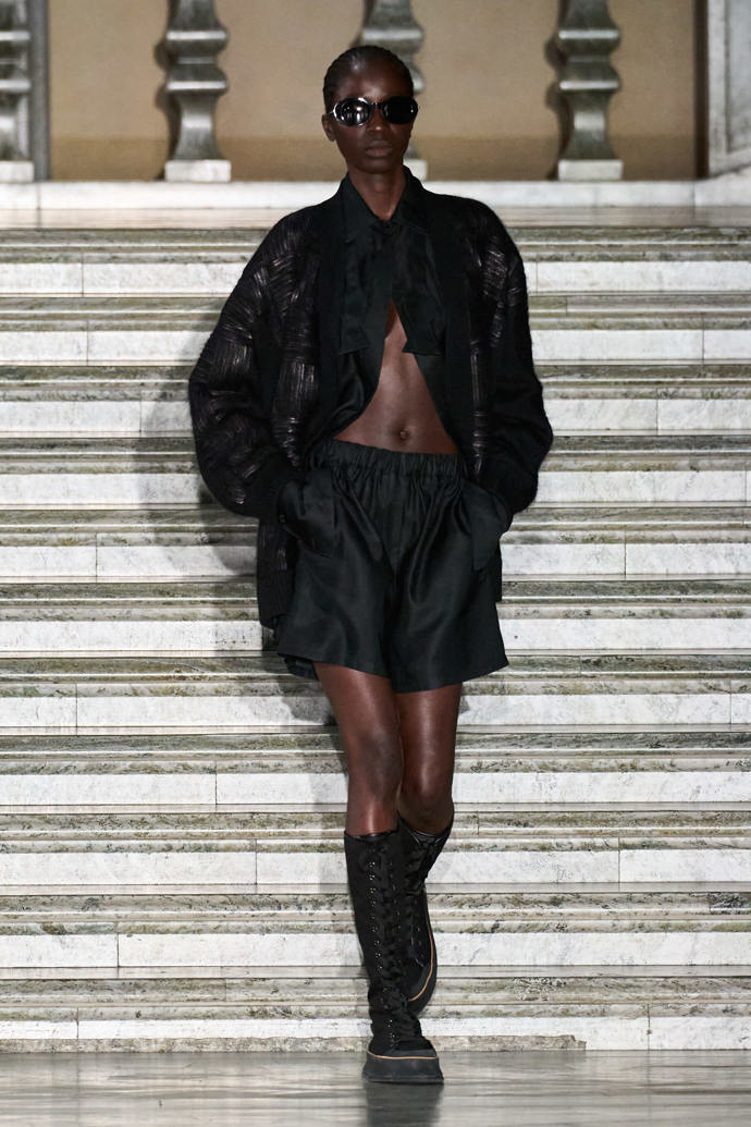 Prohlédněte si kolekci Max Mara Resort 2024...
