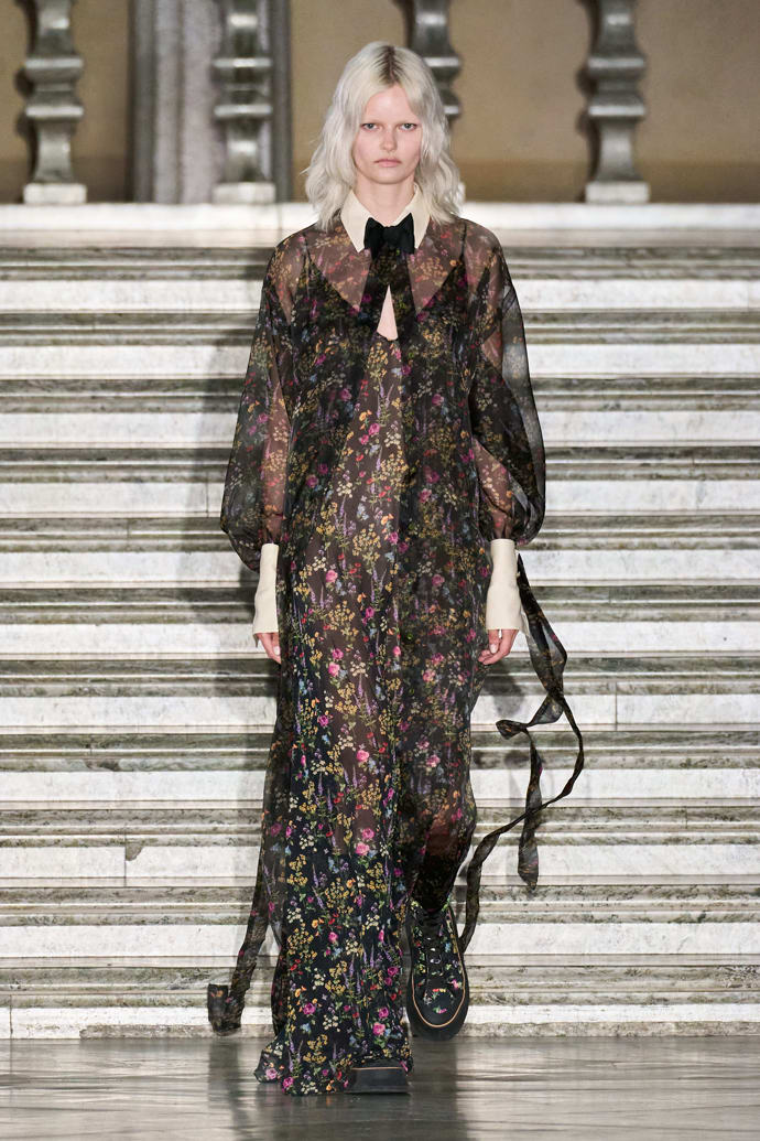 Prohlédněte si kolekci Max Mara Resort 2024...
