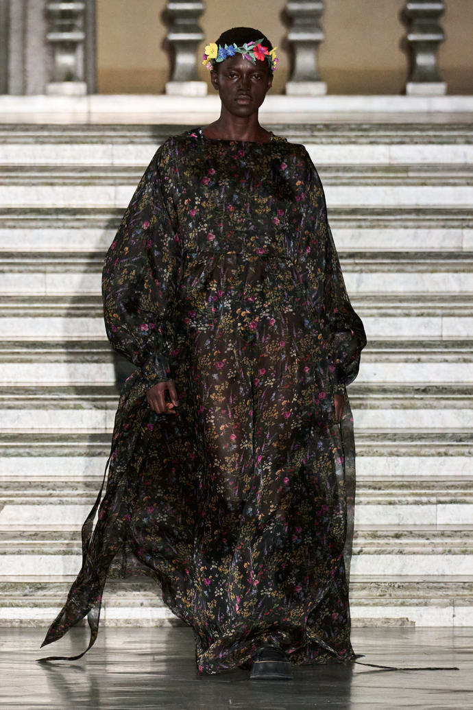 Prohlédněte si kolekci Max Mara Resort 2024...
