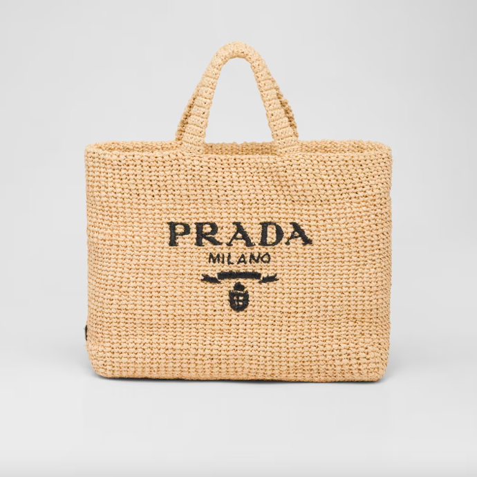  

Plážová taška Crochet tote bag, 43 700 Kč, Prada
