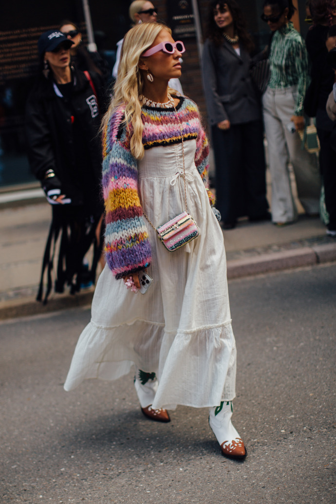  

Copenhagen Fashion Week: Prohlédněte si to nejlepší z ulic kodaňského fashion weeku
