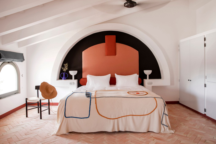  

Prohlédněte si hotel Menorca Experimental...
