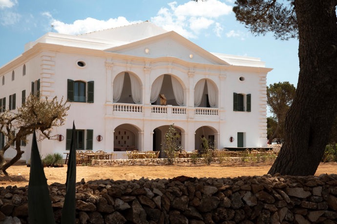  

Prohlédněte si hotel Menorca Experimental...
