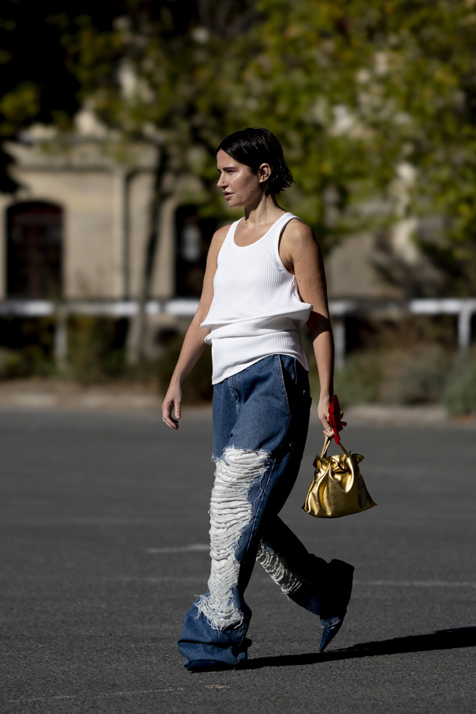  

How to style it: Denimové kalhoty
