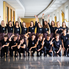 Hosté a soutěžící během finálového večera Schwarzkopf Elite Model Look 2023
Hosté a soutěžící během finálového večera Schwarzkopf Elite Model Look 2023