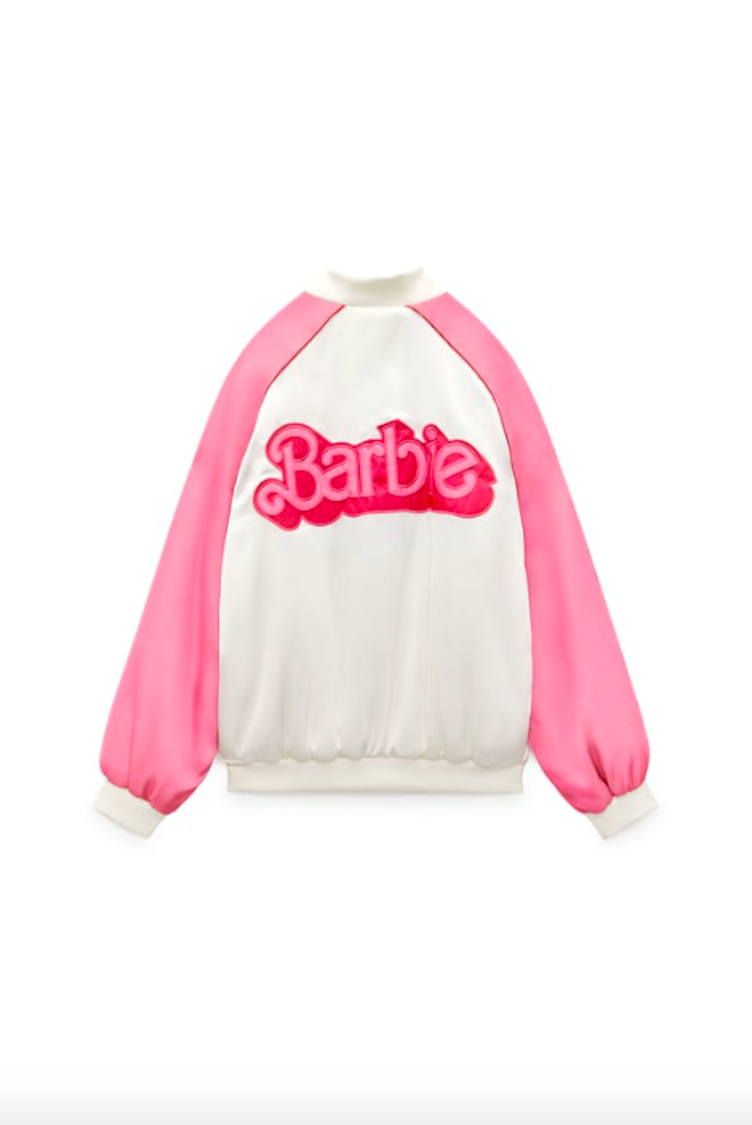  

Oboustranný bomber Barbie, Zara, 2599 Kč
