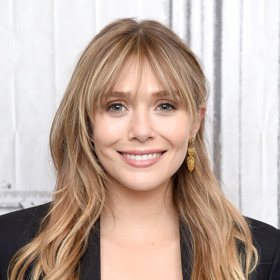 Face-framing účes v podání Elizabeth Olsen
Face-framing účes v podání Elizabeth Olsen
