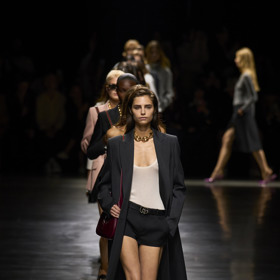 

Prohlédněte si kolekci Gucci Spring Summer 2024...
