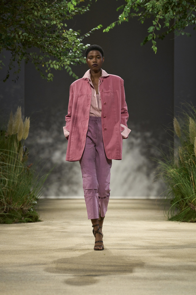  

Prohlédněte si kolekci Max Mara Spring Summer 2024...
