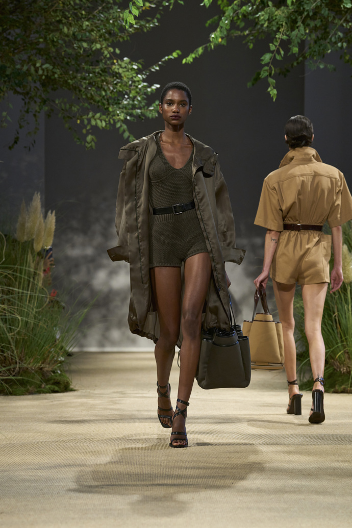  

Prohlédněte si kolekci Max Mara Spring Summer 2024...
