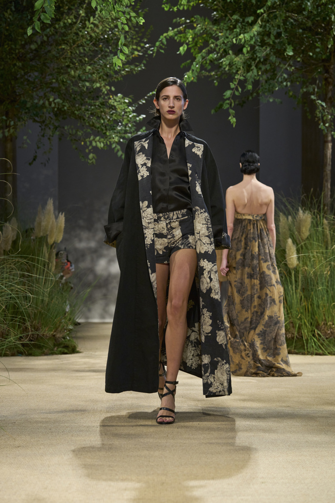  

Prohlédněte si kolekci Max Mara Spring Summer 2024...

