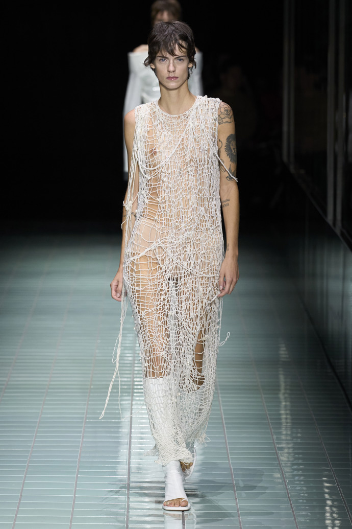 Prohlédněte si kolekci Sportmax Spring Summer 2024...
Prohlédněte si kolekci Sportmax Spring Summer 2024...