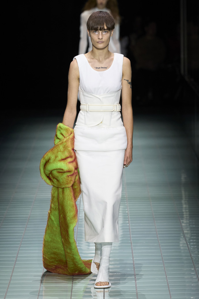 Prohlédněte si kolekci Sportmax Spring Summer 2024...
Prohlédněte si kolekci Sportmax Spring Summer 2024...