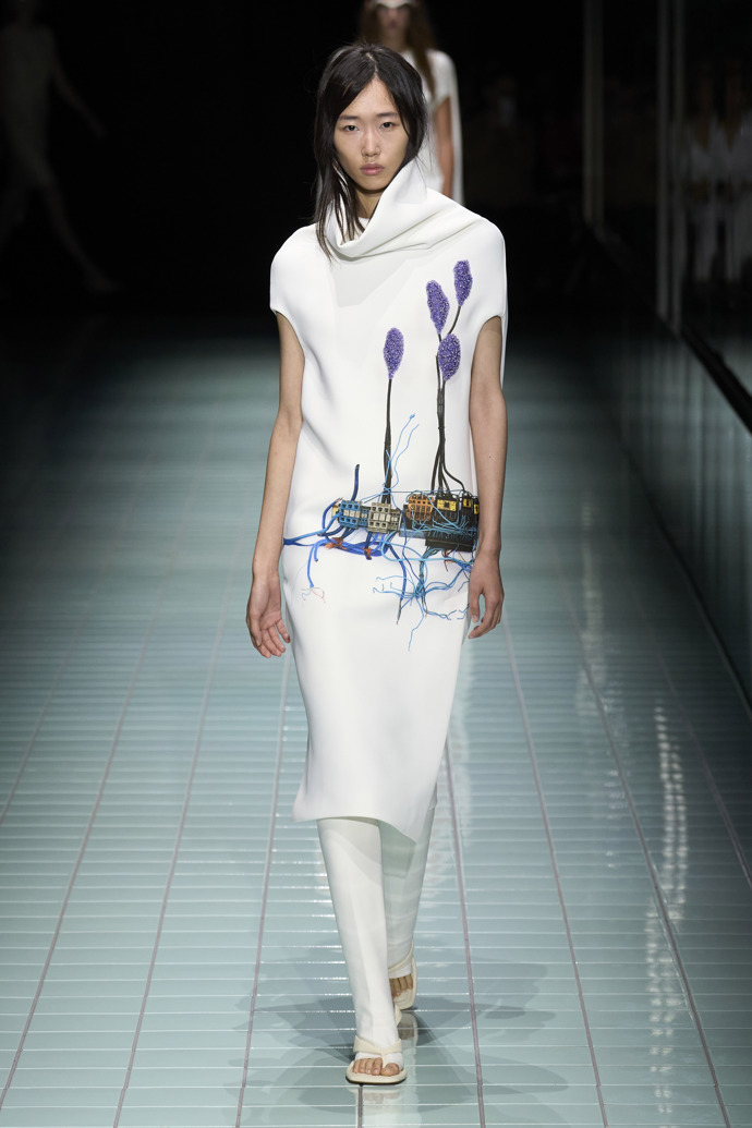 Prohlédněte si kolekci Sportmax Spring Summer 2024...
Prohlédněte si kolekci Sportmax Spring Summer 2024...