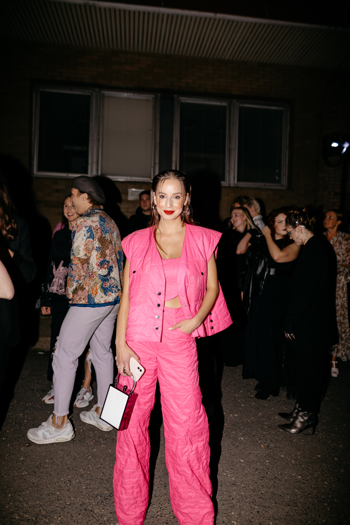  

Prohlédněte si ten nejlepší streetstyle z ulic Mercedes-Benz Prague Fashion Weeku
