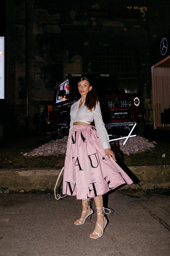  

Prohlédněte si ten nejlepší streetstyle z ulic Mercedes-Benz Prague Fashion Weeku

