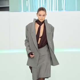 Prohlédněte si kolekci BOSS Fall Winter 2023...
Prohlédněte si kolekci BOSS Fall Winter 2023...