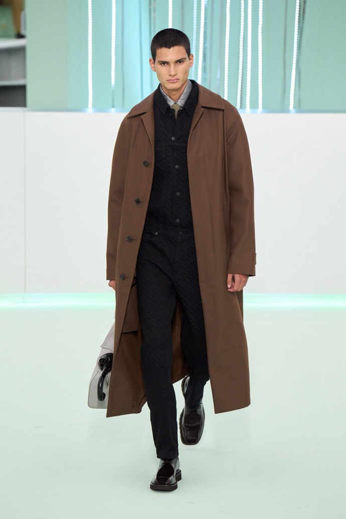 Prohlédněte si kolekci BOSS Fall Winter 2023...
Prohlédněte si kolekci BOSS Fall Winter 2023...