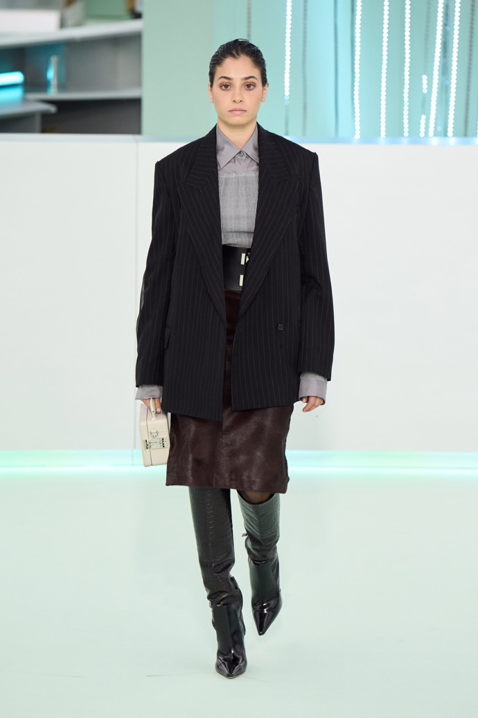 Prohlédněte si kolekci BOSS Fall Winter 2023...
Prohlédněte si kolekci BOSS Fall Winter 2023...