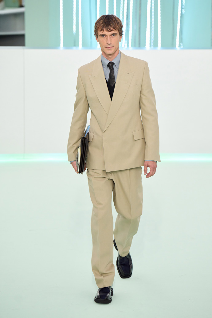 Prohlédněte si kolekci BOSS Fall Winter 2023...
Prohlédněte si kolekci BOSS Fall Winter 2023...