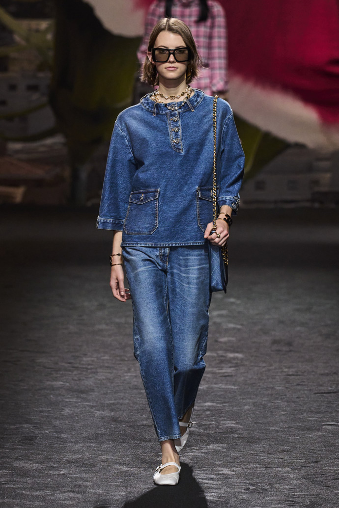  

Prohlédněte si kolekci Chanel Spring Summer 2024 Ready to Wear...
