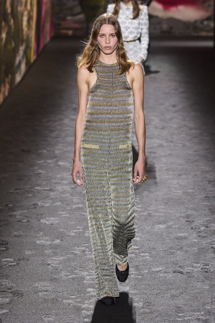  

Prohlédněte si kolekci Chanel Spring Summer 2024 Ready to Wear...
