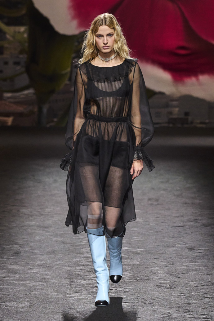  

Prohlédněte si kolekci Chanel Spring Summer 2024 Ready to Wear...
