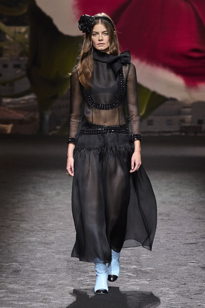  

Prohlédněte si kolekci Chanel Spring Summer 2024 Ready to Wear...
