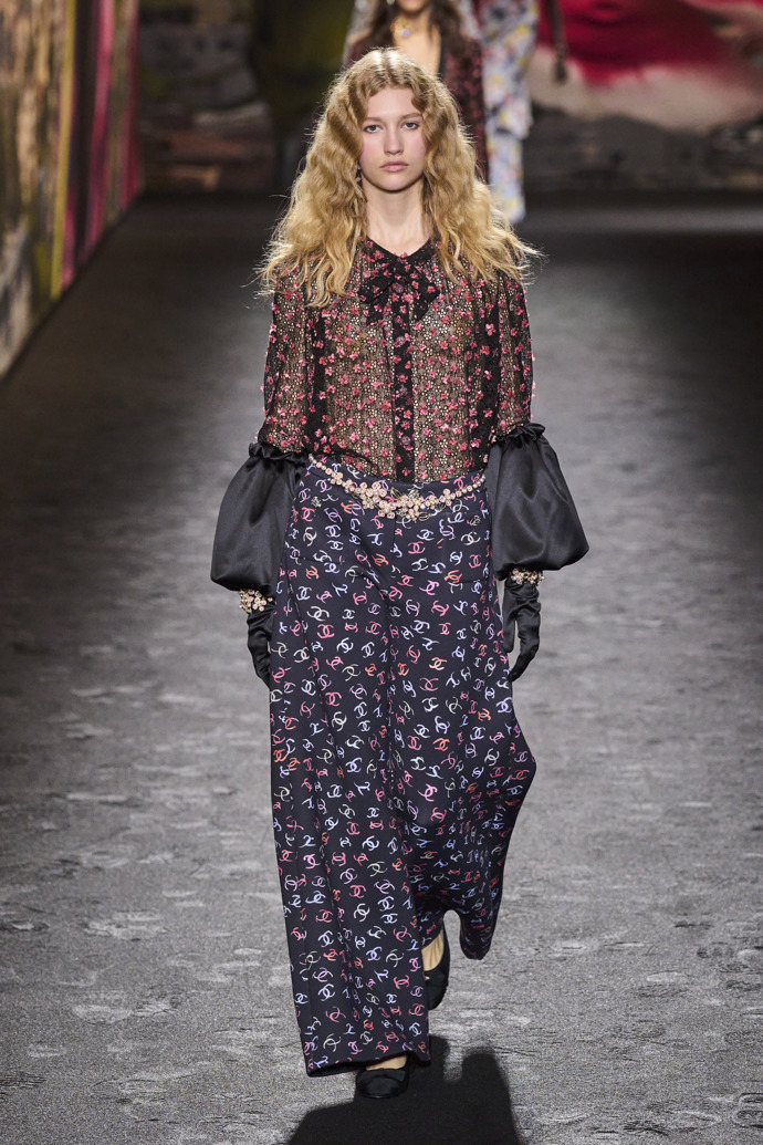  

Prohlédněte si kolekci Chanel Spring Summer 2024 Ready to Wear...
