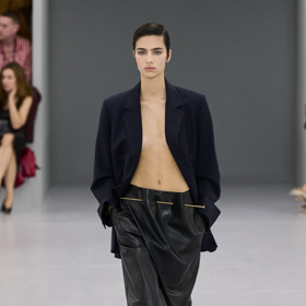  

Prohlédněte si kolekci Loewe Spring Summer 2024...

