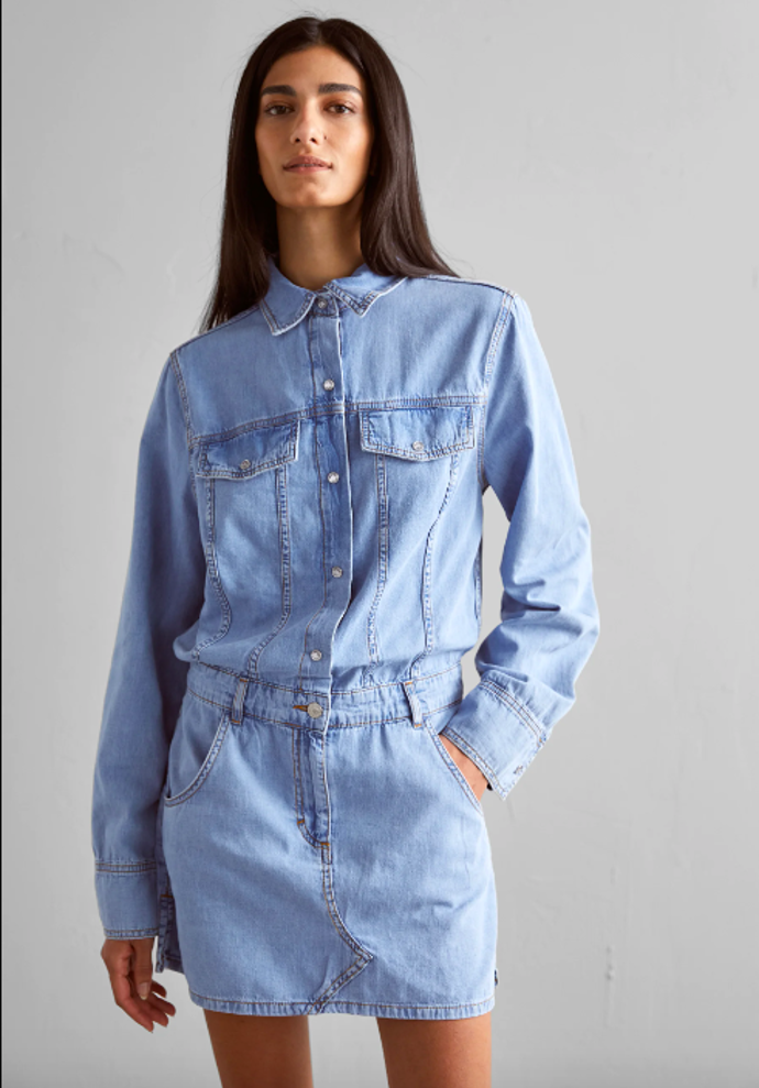  

Denimové šaty, Moschino Jeans, 9 650 Kč
