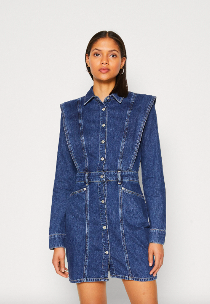  

Denimové šaty Utility dress, Karl Lagerfeld, 5140 Kč
