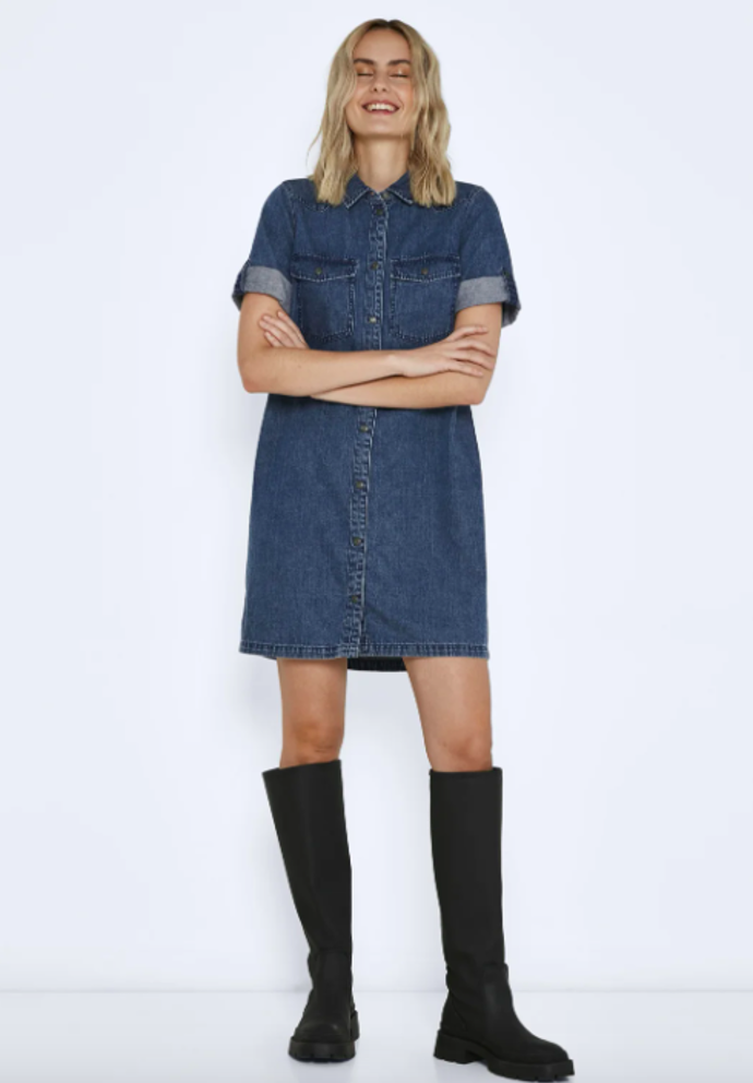  

Denimové šaty Nmsigne Dress, Noisy May, 960 Kč
