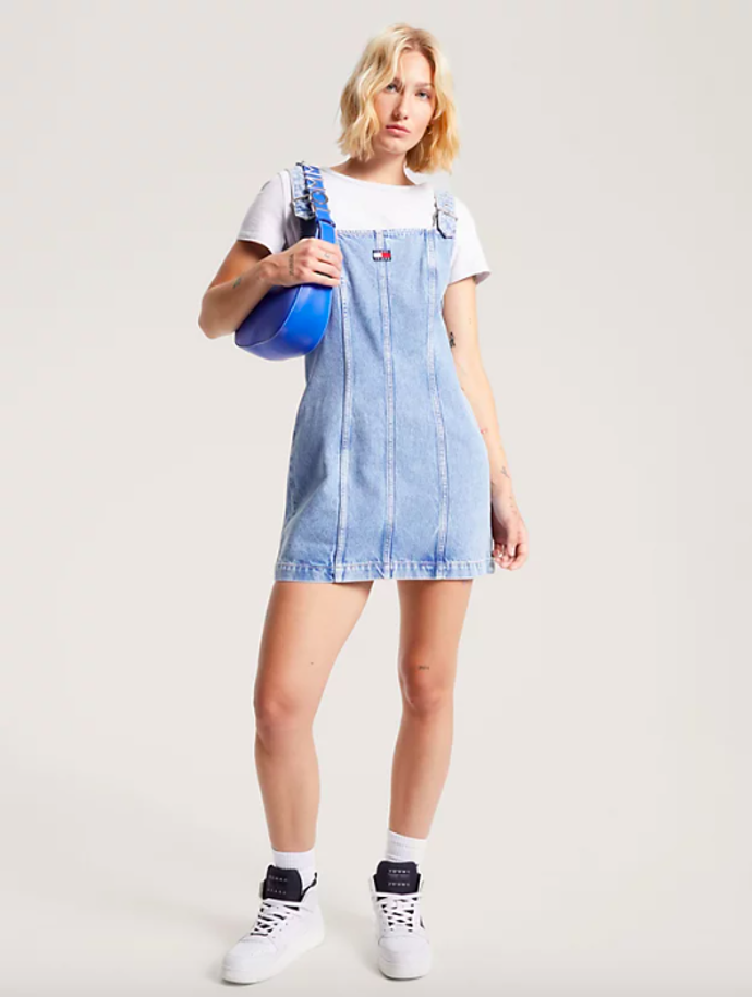  

Denim Buckle Strap Mini Dress, Tommy Hilfiger, 2990 Kč
