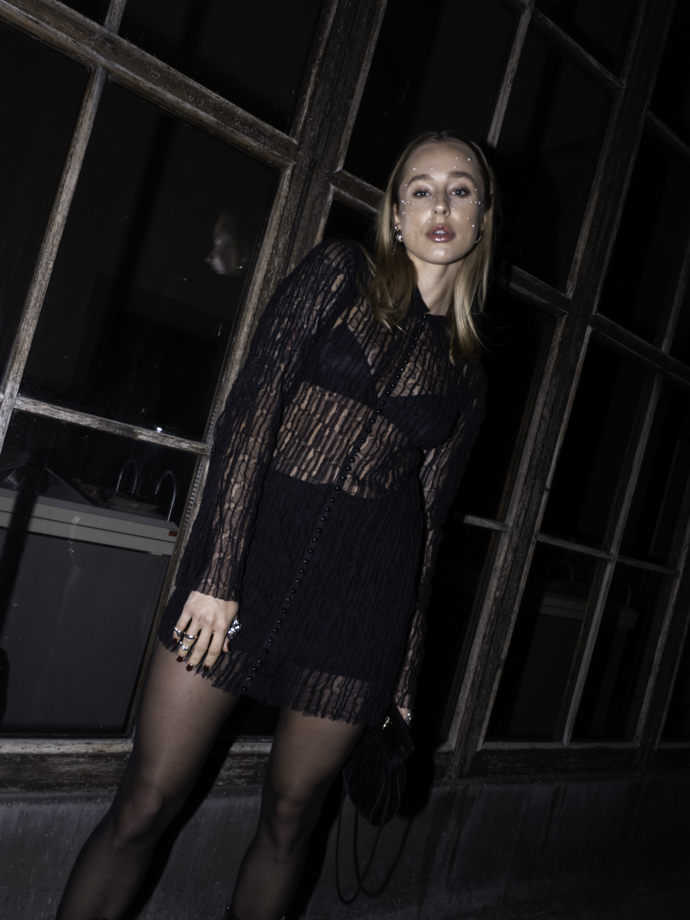  

Street style návštěvníků Couture 2024 show Zuzany Kubíčkové
