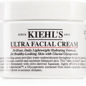 Hydratační krém Ultra Facial Cream, Kiehl's, 837 Kč, prodává Notino
Hydratační krém na obličej Ultra Facial Cream dodá vaší pleti hydrataci po celý den. Potřebnou dávku zvlhčení pleti poskytnou jeho účinky, za kterými stojí skvalan z oliv, glycerin či ledovcový glykoprotein. Díky těmto ingrediencím zůstane vaše pleť krásně hebká, jemná a získá zdravý vzhled i v zimních měsících.
Hydratační krém Ultra Facial Cream, Kiehl's, 837 Kč, prodává Notino
Hydratační krém na obličej Ultra Facial Cream dodá vaší pleti hydrataci po celý den. Potřebnou dávku zvlhčení pleti poskytnou jeho účinky, za kterými stojí skvalan z oliv, glycerin či ledovcový glykoprotein. Díky těmto ingrediencím zůstane vaše pleť krásně hebká, jemná a získá zdravý vzhled i v zimních měsících.