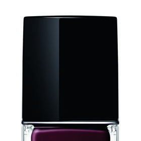 Lak na nehty Dior Vernis, Dior, 790 Kč
Lak na nehty Dior Vernis, Dior, 790 Kč