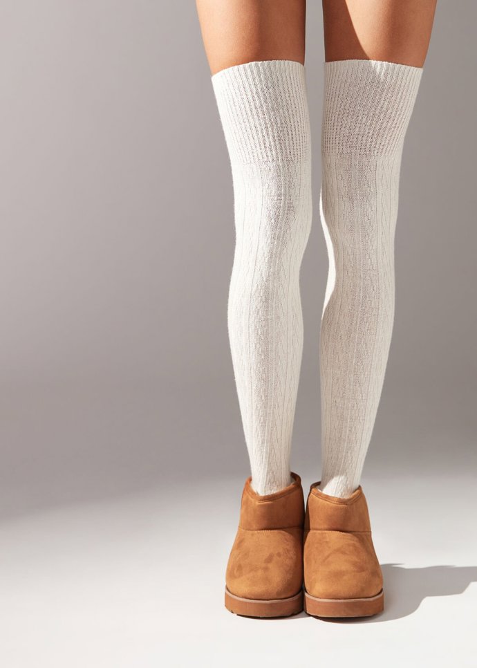  

Nadkolenky s kašmírem a pletenou strukturou, Calzedonia, 299 Kč 
