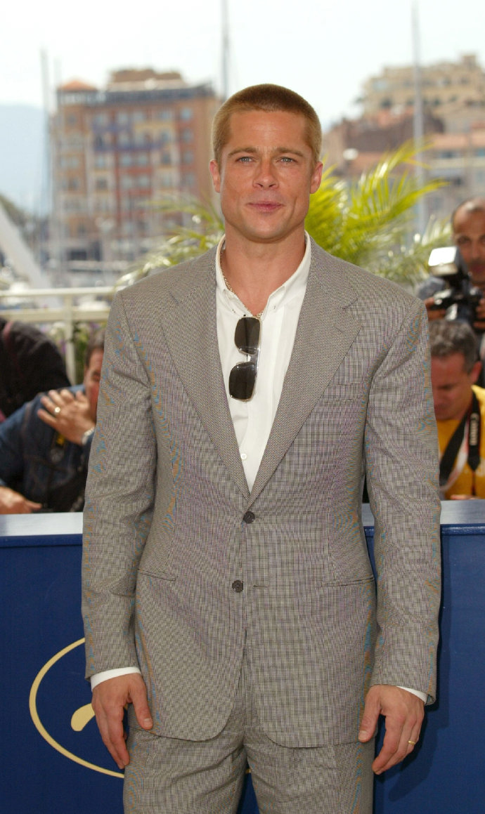  

Brad Pitt stárnutím sex-appeal neztrácí
