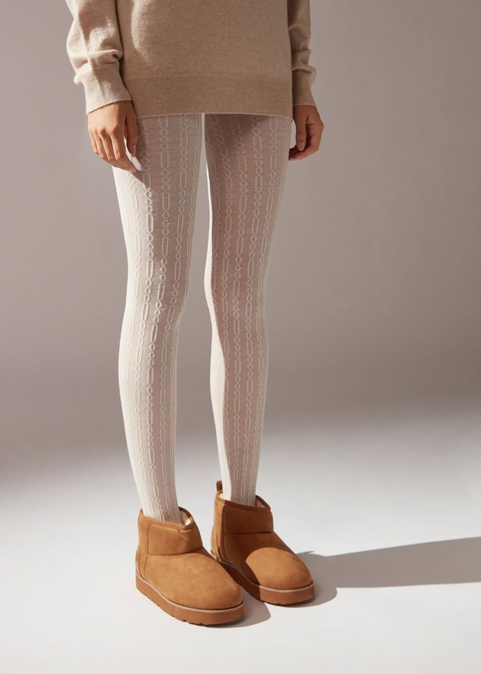  

Punčocháče s kašmírem a motivem copánků, Calzedonia, 459 Kč 

