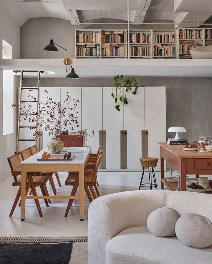  

Prohlédněte si brooklynský loftový byt

Foto: Seth Caplan

Styling: Mariana Marcki-Matos
