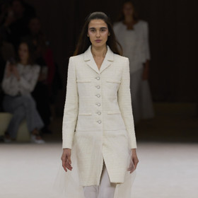 Prohlédněte si kolekci Chanel Haute Couture 2024
Prohlédněte si kolekci Chanel Haute Couture 2024