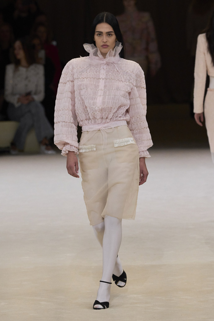  

Prohlédněte si kolekci Chanel Haute Couture 2024
