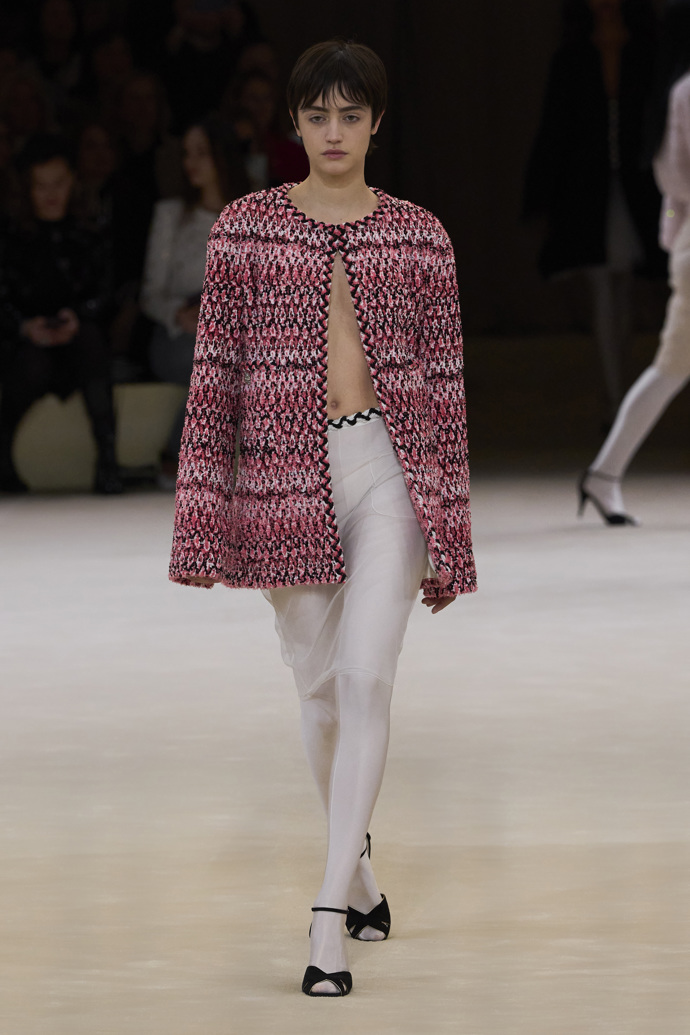  

Prohlédněte si kolekci Chanel Haute Couture 2024
