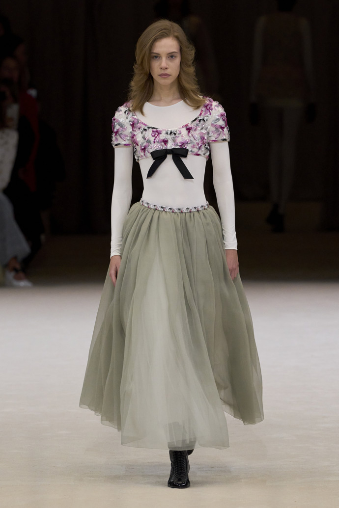 

Prohlédněte si kolekci Chanel Haute Couture 2024
